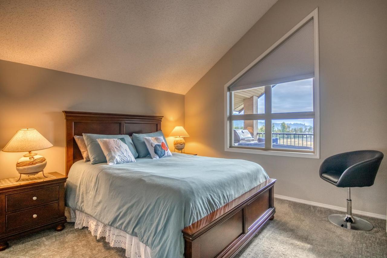 Mountain Getaway Condo - 5 Min Walk To The Beach! インヴァーミア エクステリア 写真